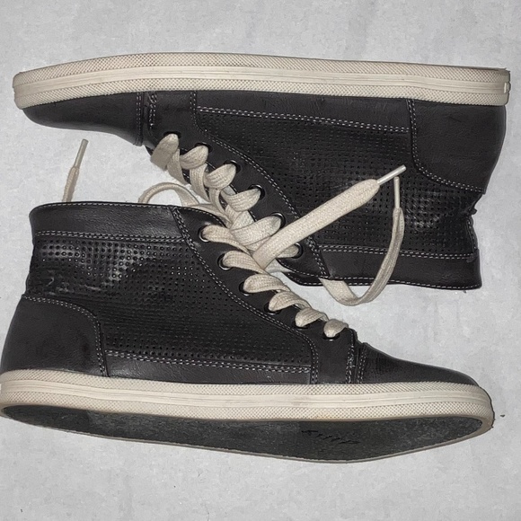 Calvin Klein Jeans “Martina” 8.5 Gray/White Hi-Tops Open Pattern - Picture 2 of 11